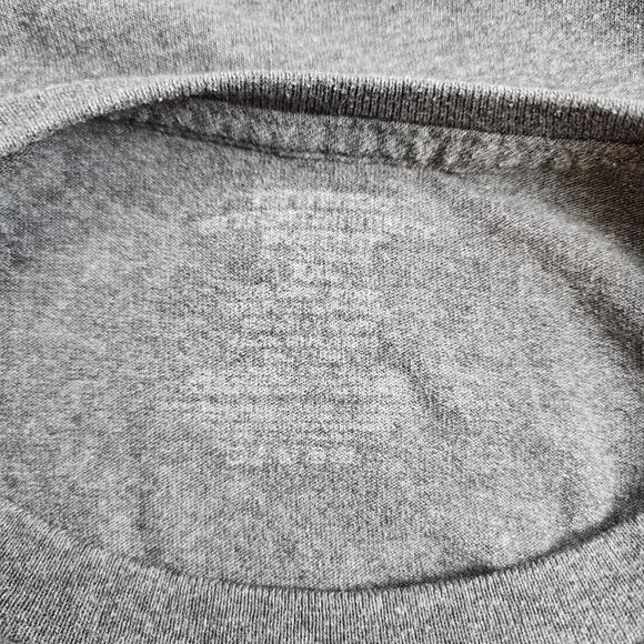 Nintendo Original NES Game Controller Gray Short Sleeve T-Shirt Men's Size XXL - Picture 5 of 5